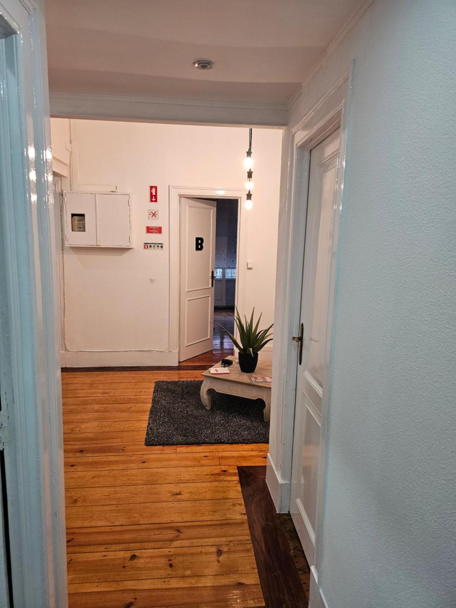 Almirante Guesthouse Lisboa Exteriör bild